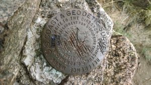 A Qingxit marks this marker.